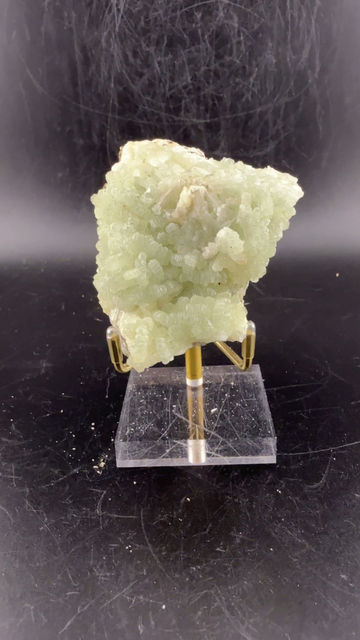 Thumbnail: Raw Prehnite on Matrix