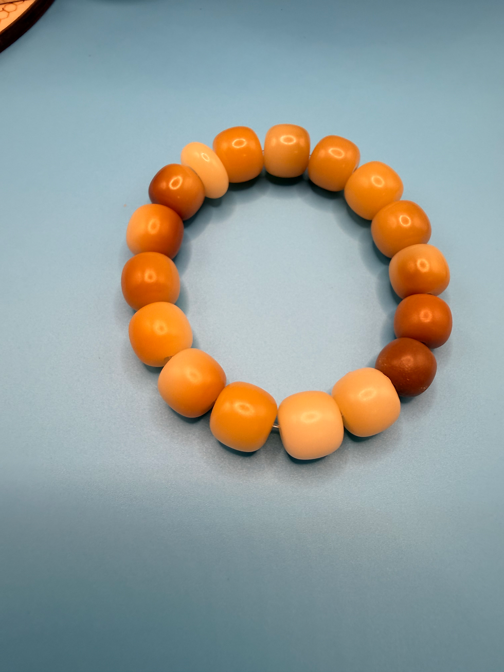Thumbnail: Sandalwood Glow Bodhi Bracelet
