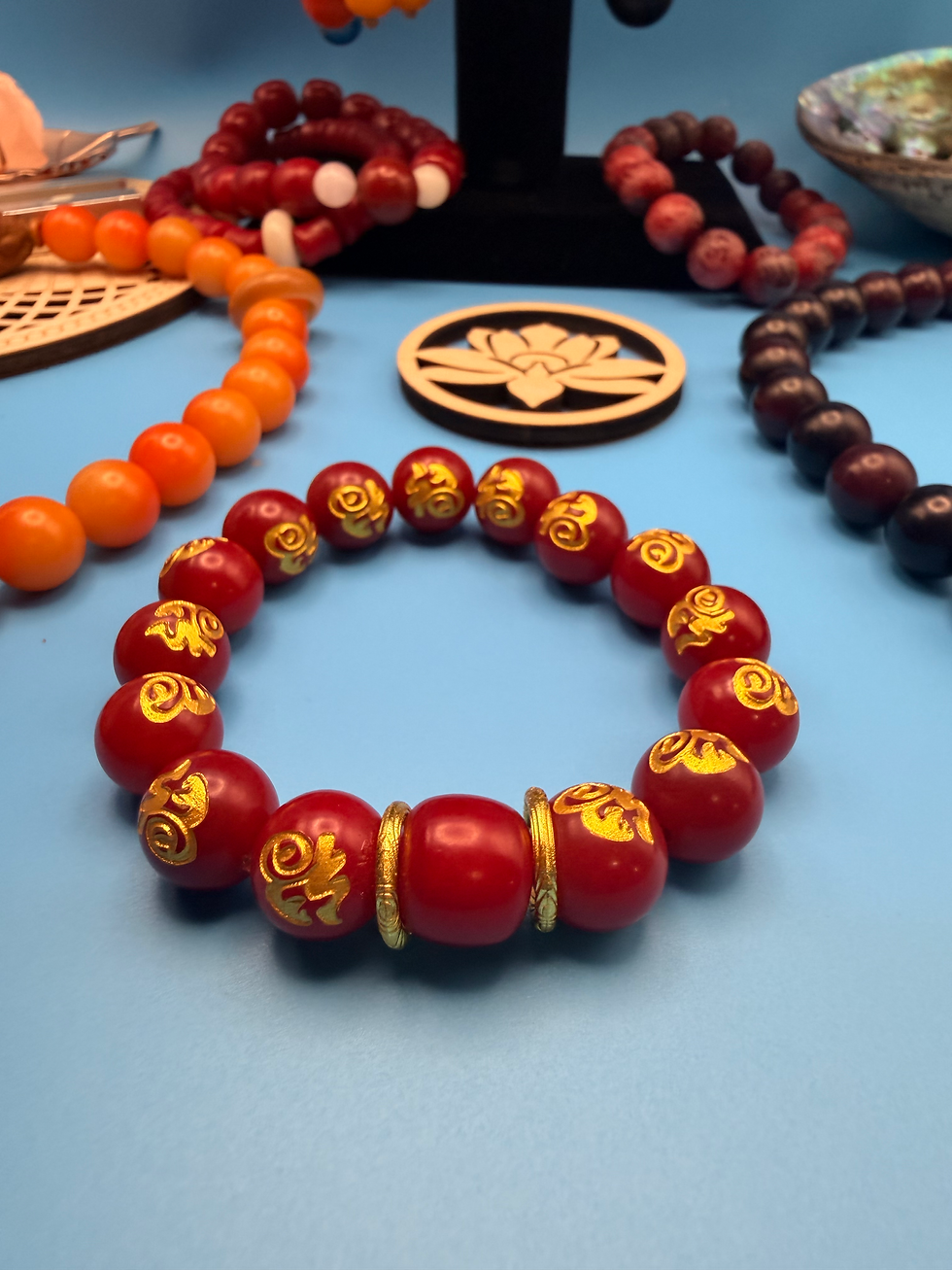 Thumbnail: Crimson Halo Bodhi Bracelet