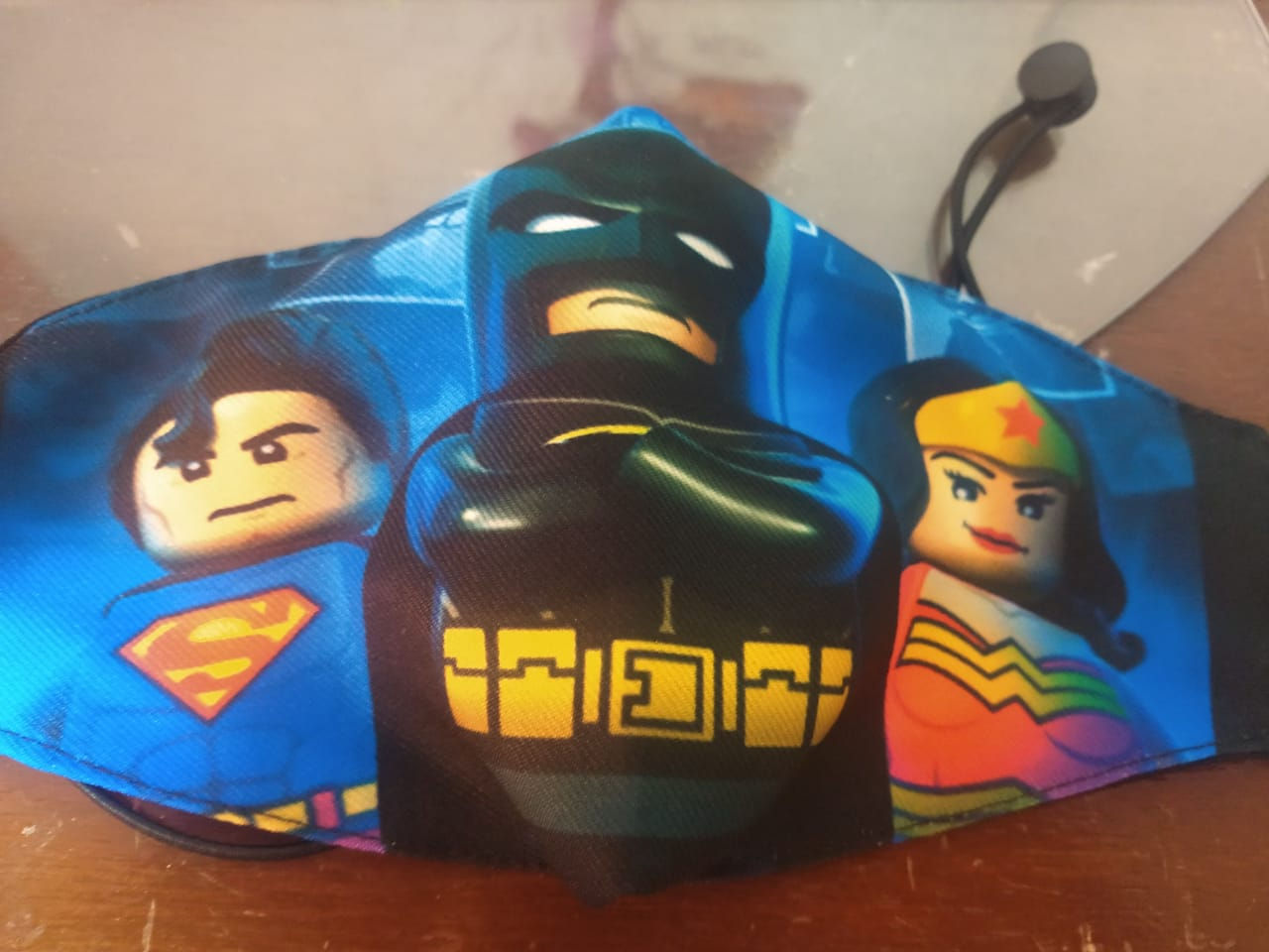 cubreboca super héroes lego