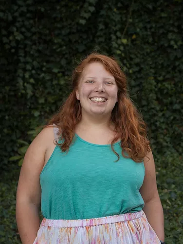 Lindsay Bio Pic.webp