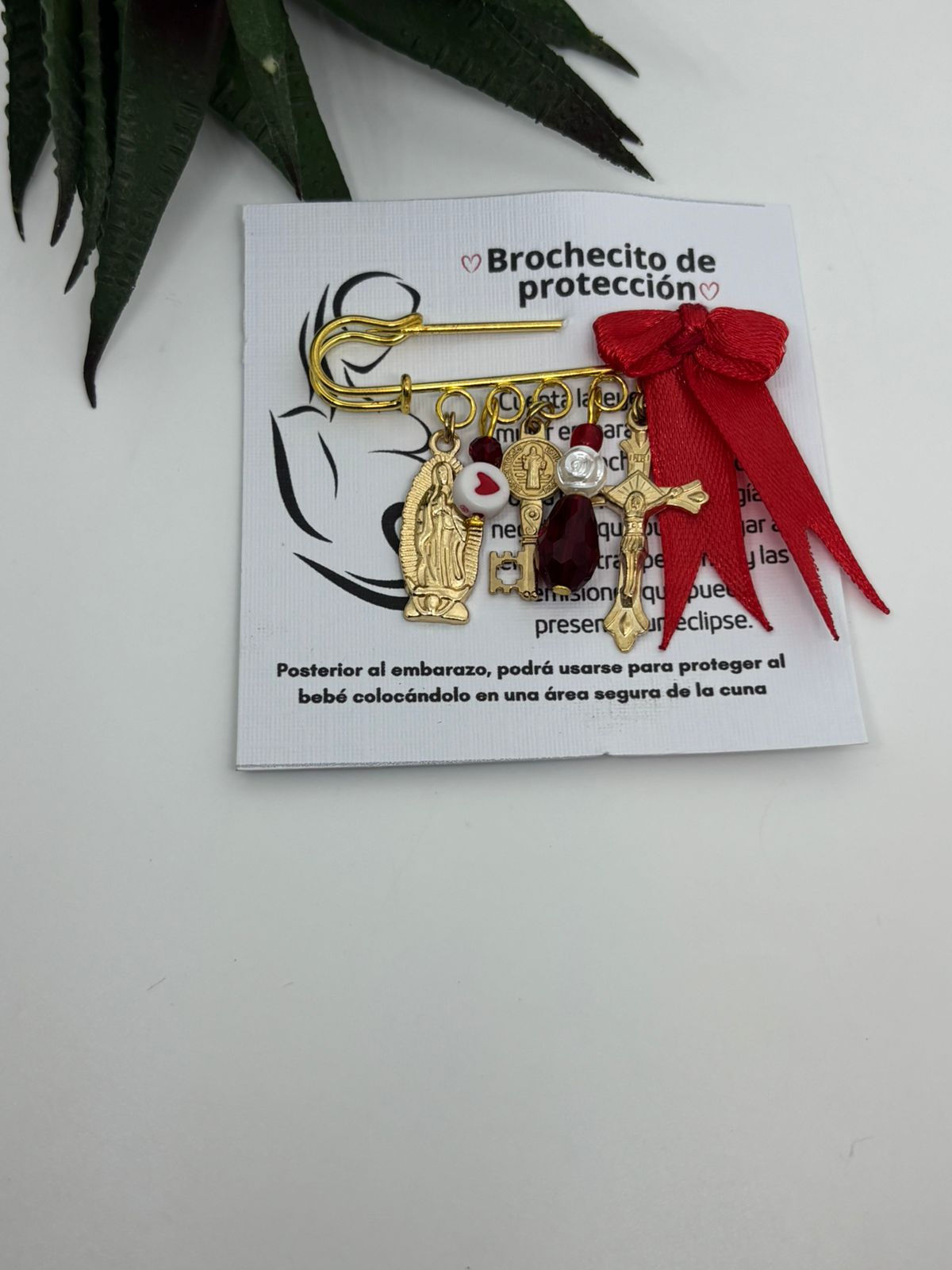 Broches de fantasía dorado - varios diseños