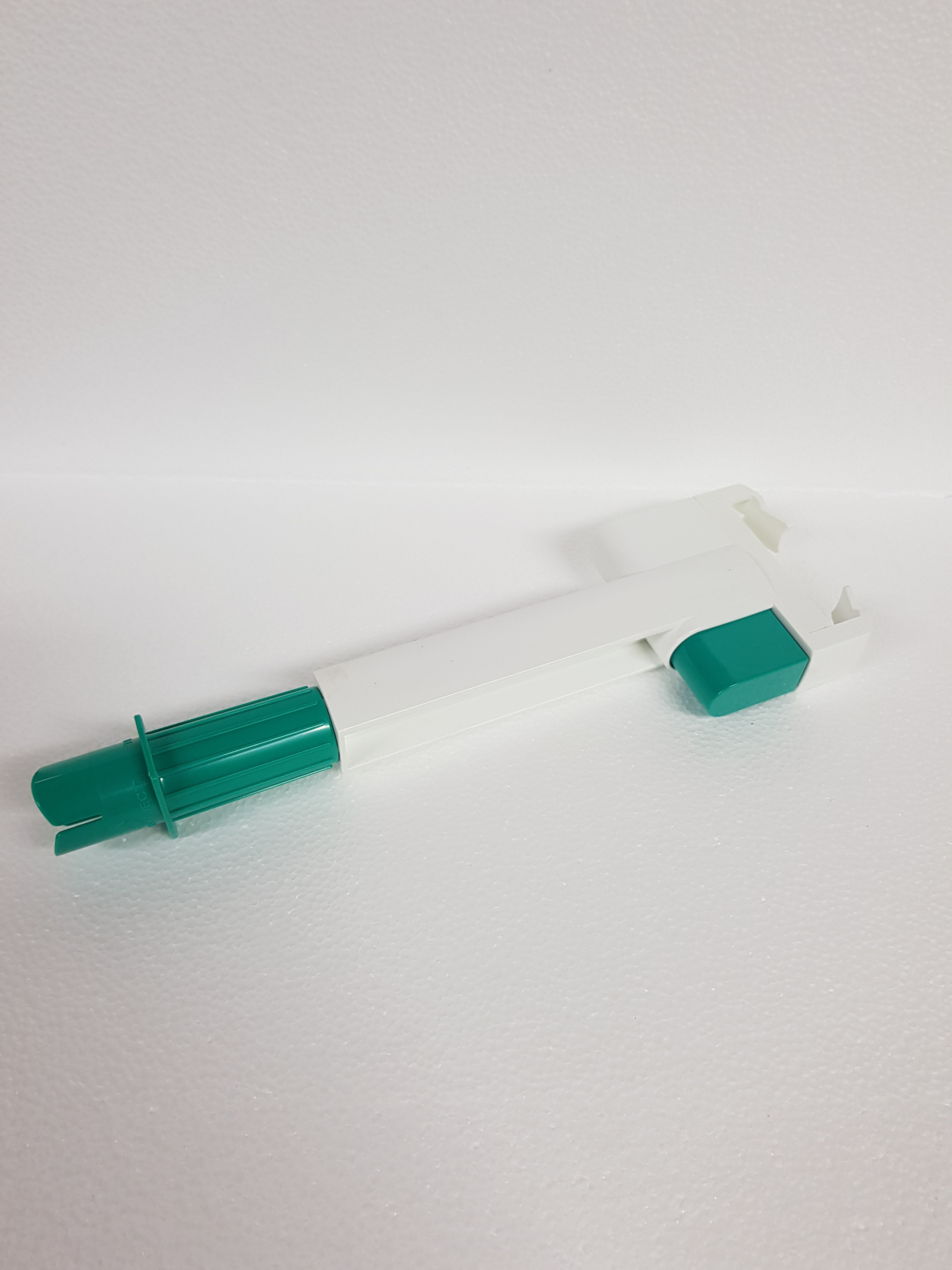 Caroma H2Zero service tool waterless urinal