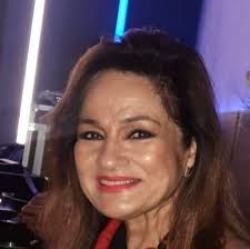 Cecília Rezende (Voz)