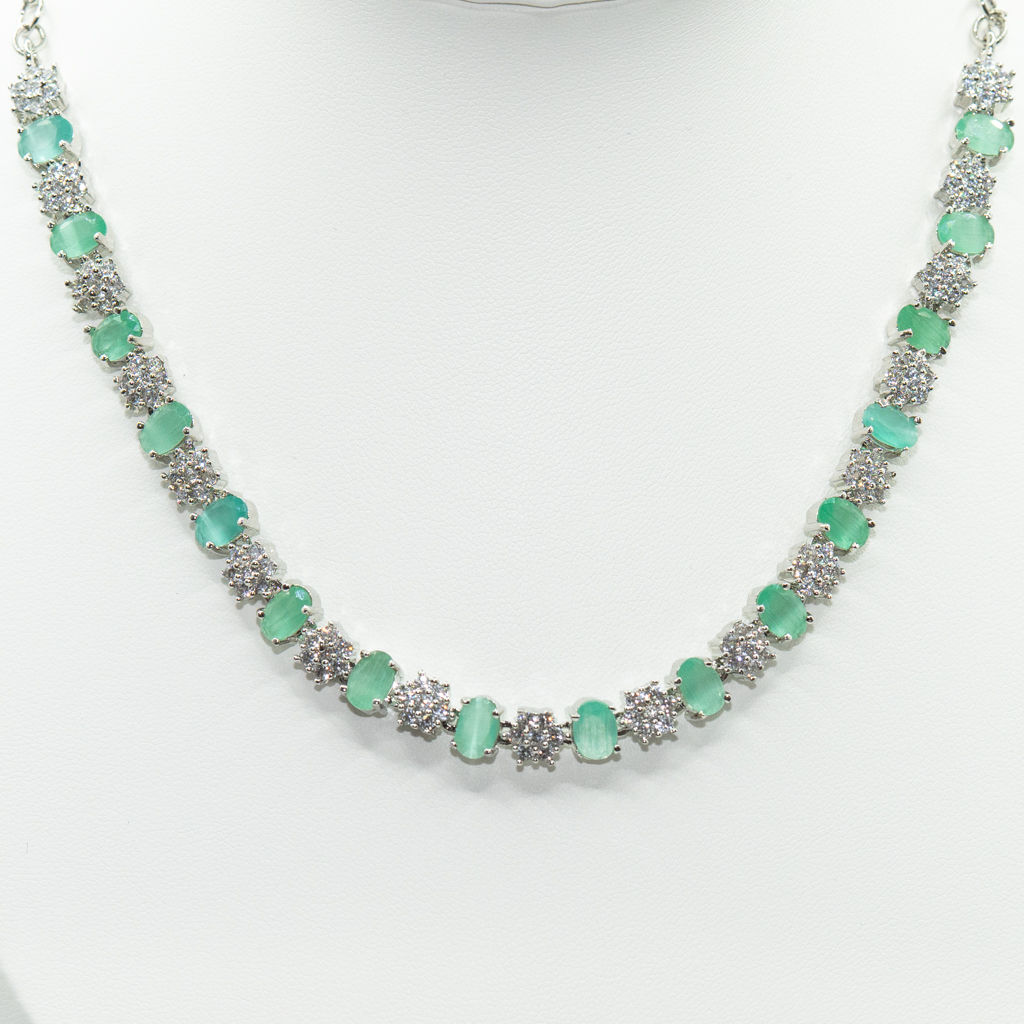 Mint Aurora Necklace
