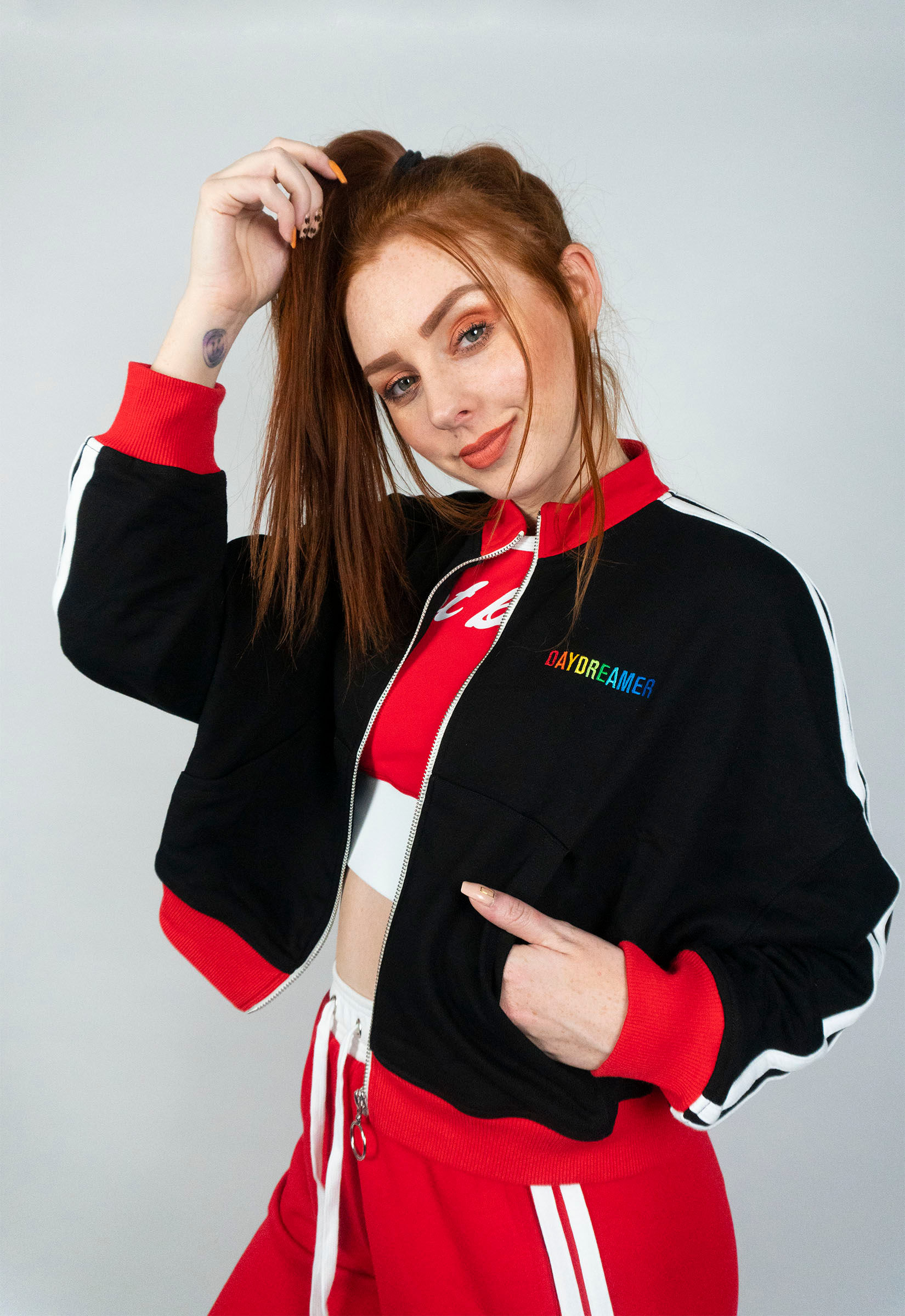 "DAYDREAMER" ACTIVE JACKET