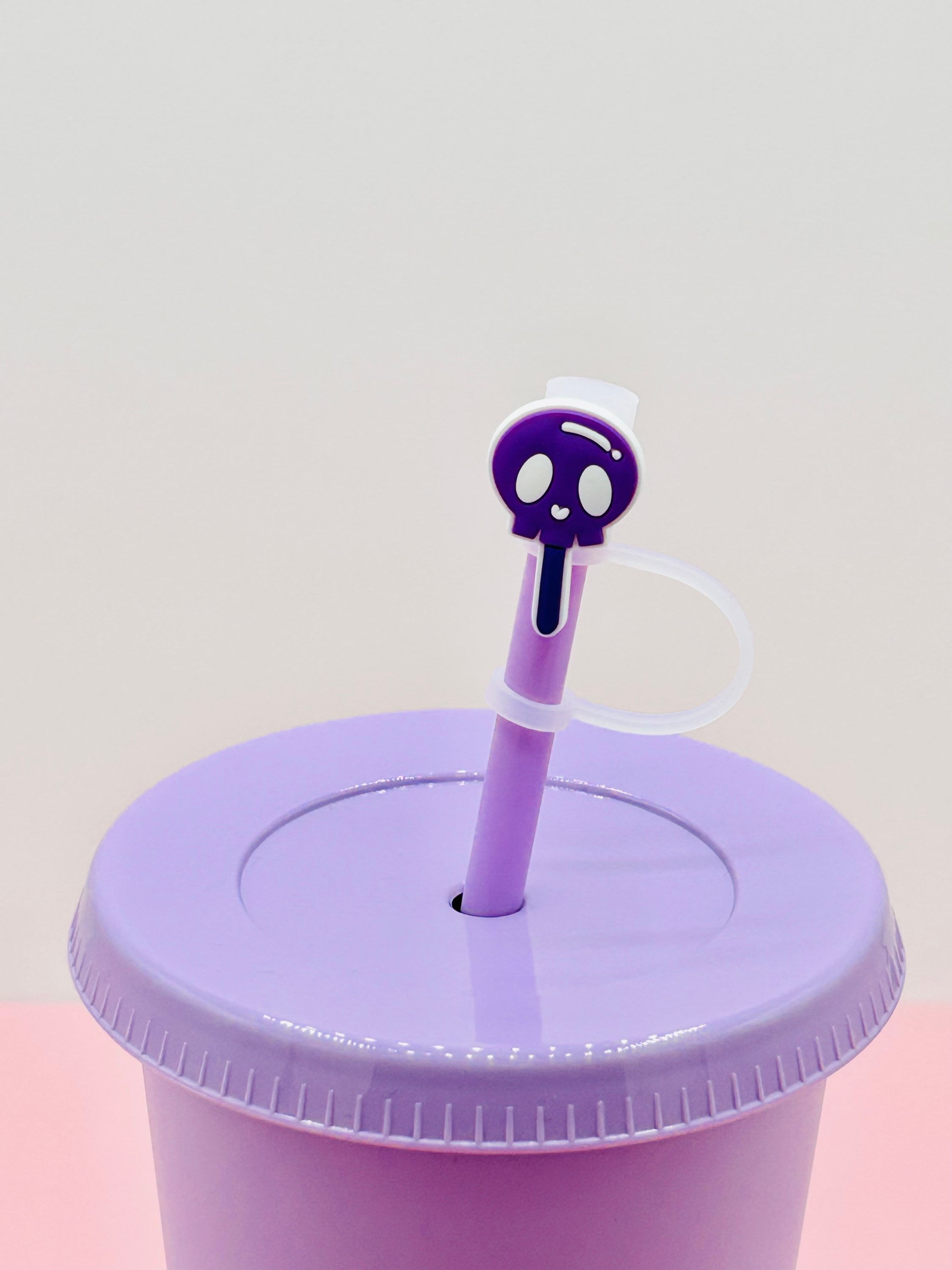 Straw Topper - Broom