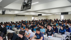 【実施報告】3年生セミナー：DESIGN THE FUTURE. Ⅲ 〜未来を創る〜 