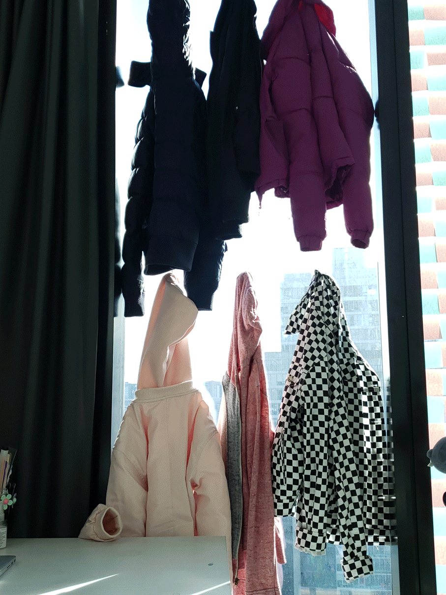jacket-hang.gif