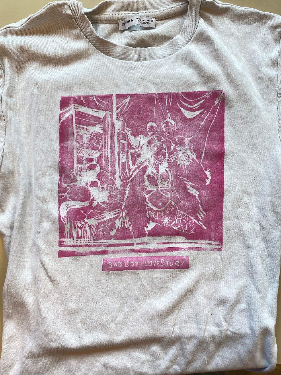 Miniature : Teeshirt inspiré de Theodora 💅