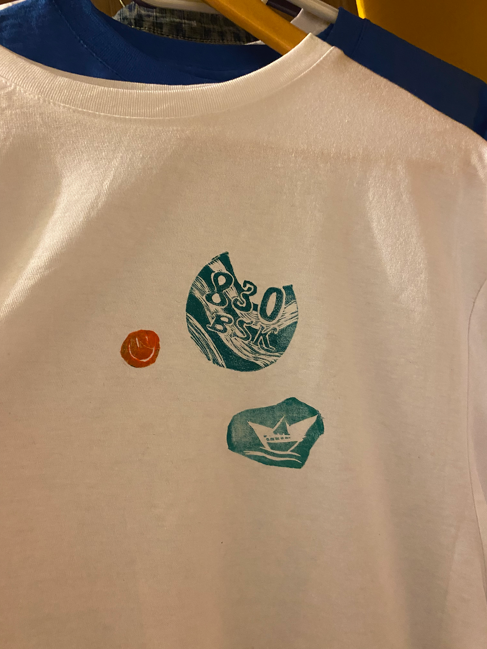 Miniature : T-SHIRT : BATEAU AU BORD DE L’EAU 🚣‍♂️
