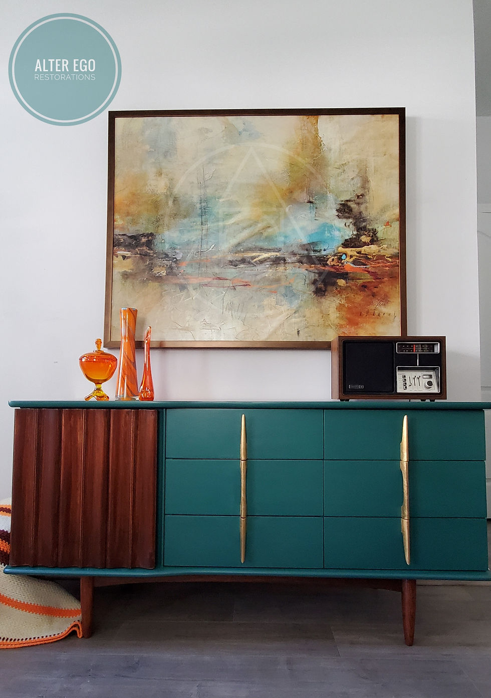 MCM Dresser