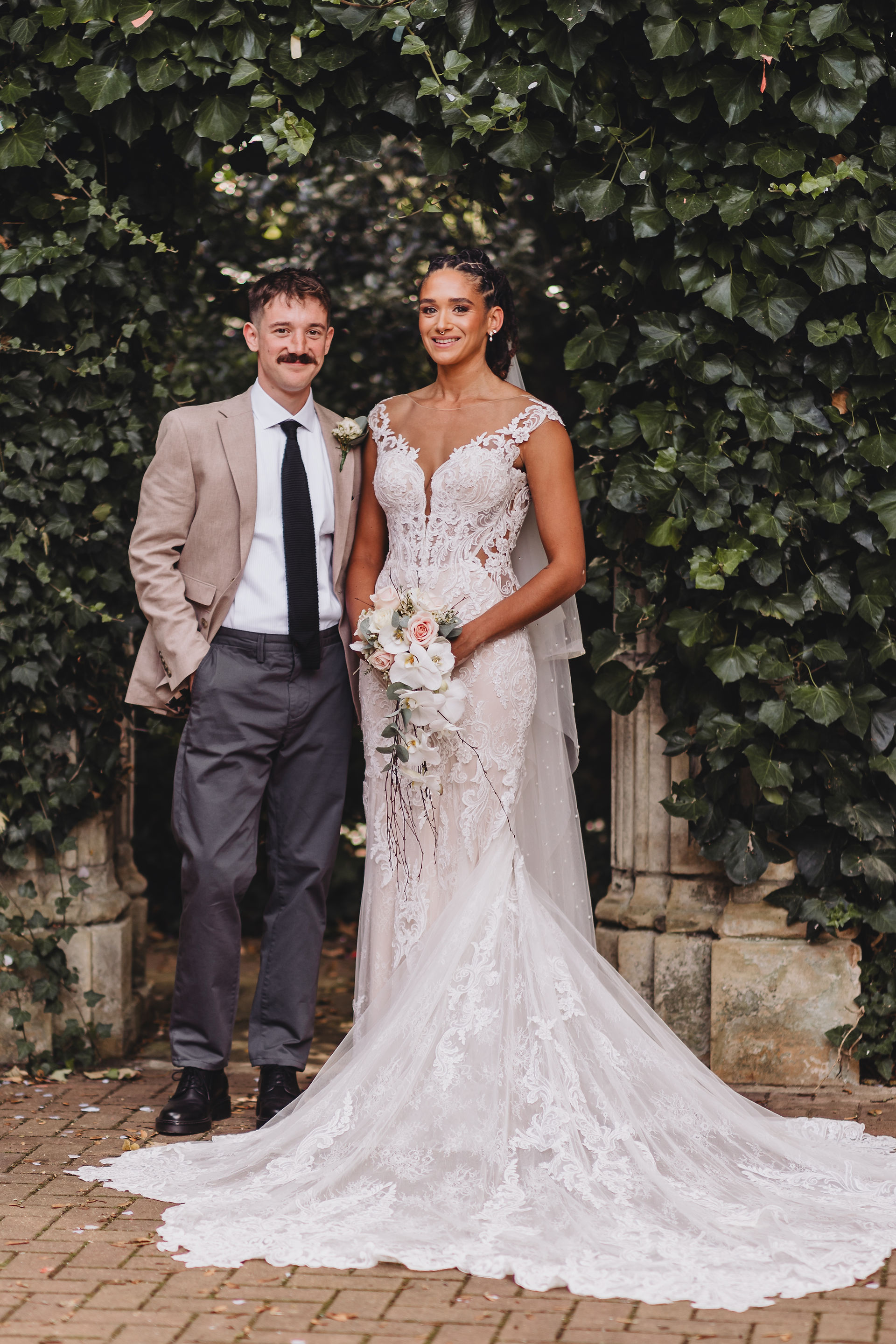 bride and groom | summer wedding in Peterborough Cambridgeshire | Olivia Hill Photography