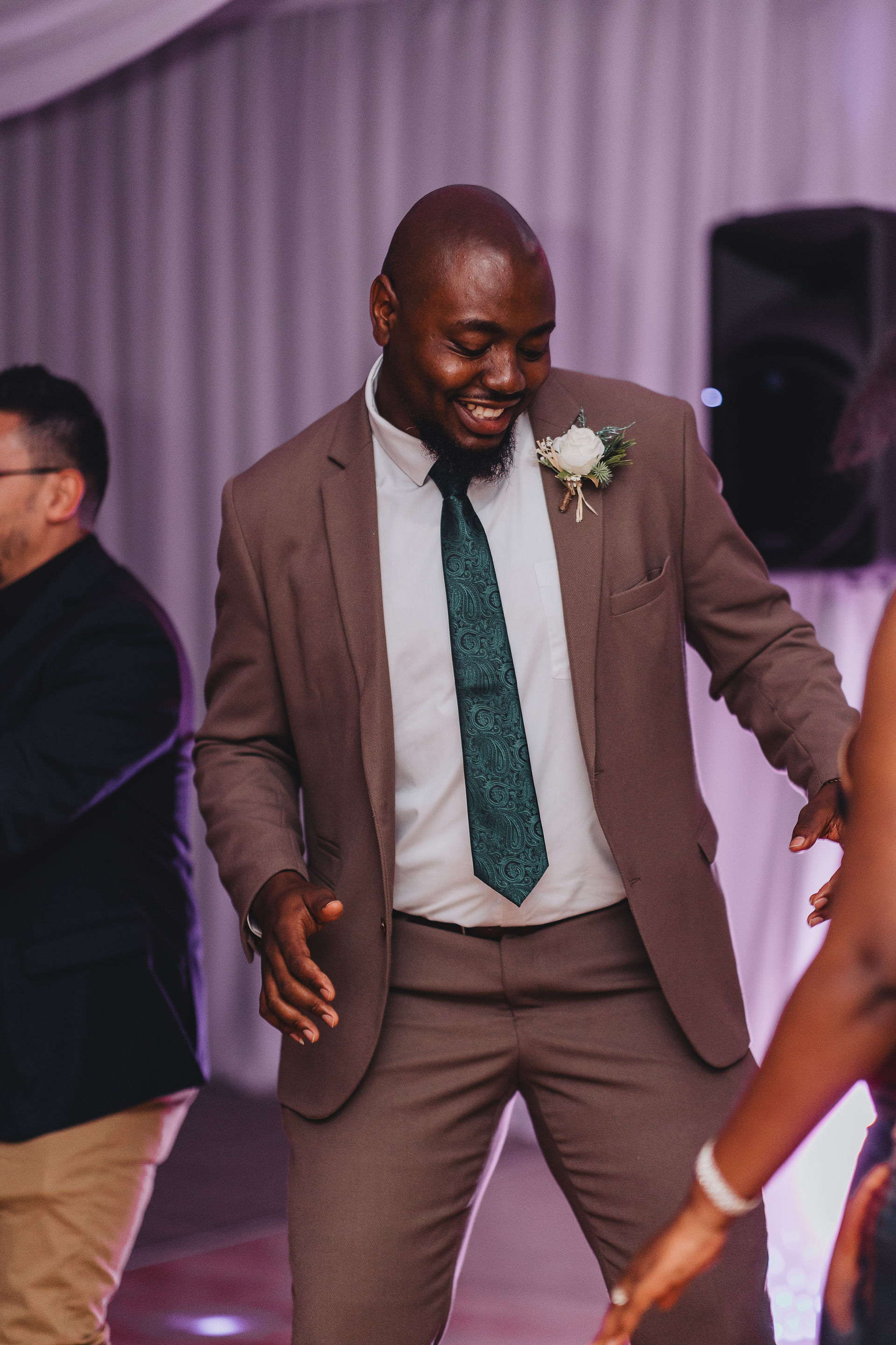 dancing | summer wedding in Scotland | Olivia Hill Photography