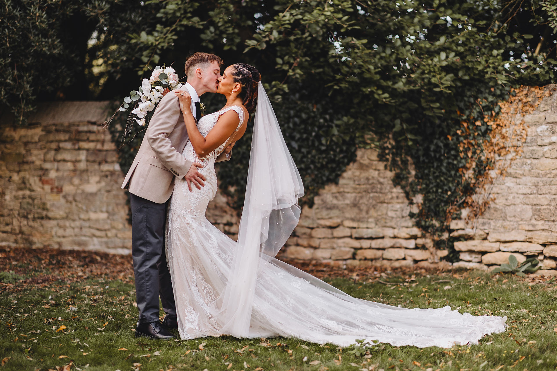 bride and groom | summer wedding in Peterborough Cambridgeshire | Olivia Hill Photography
