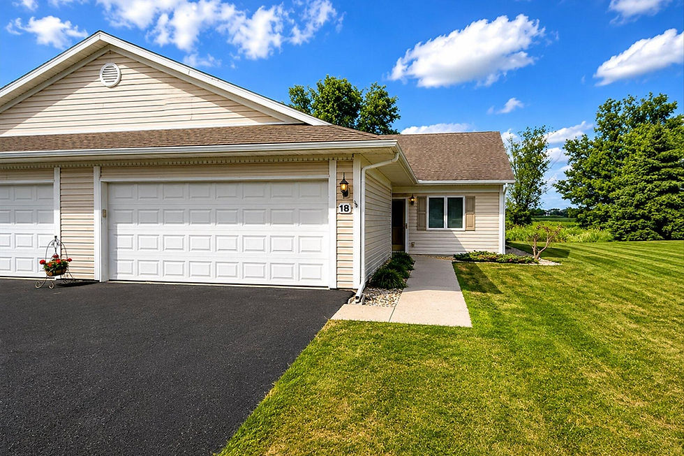 400 S Rice St 18 Whitewater, Wisconsin 53190