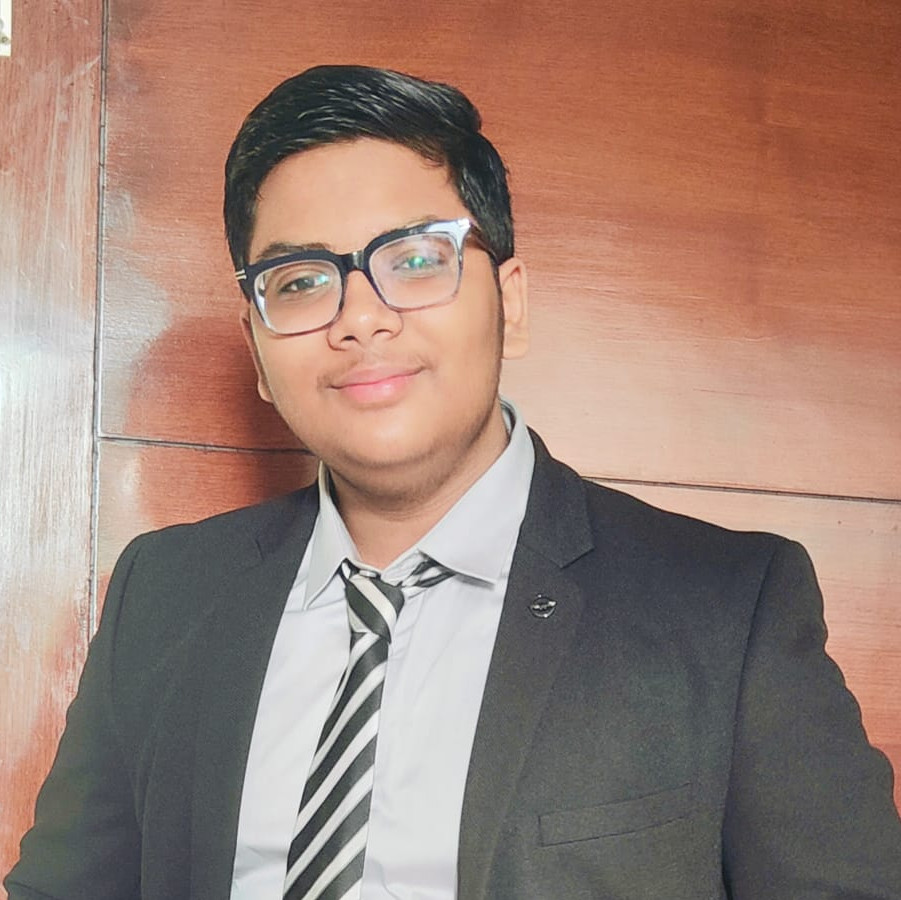 Ojas Lath_Deputy USG Finance.jpg