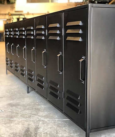 Project dressoirlockerkast is opgeleverd