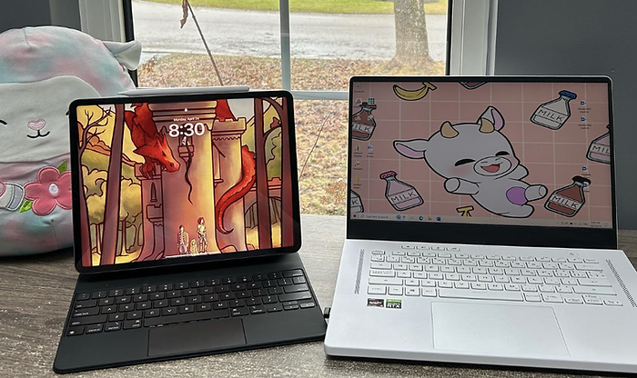 Desk 2.png