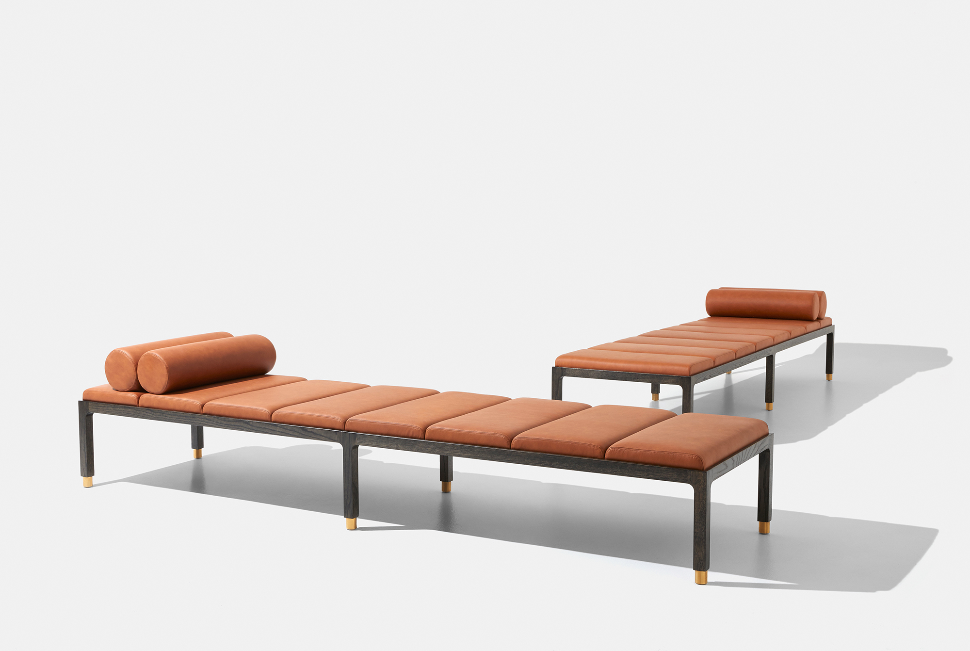 Henry Francis Universo Day Bed