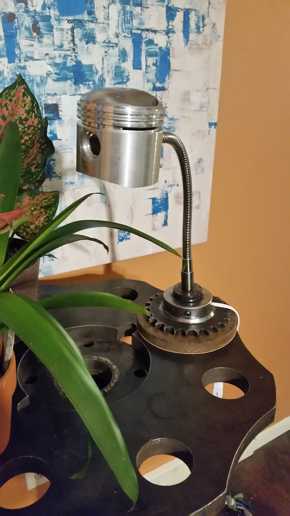 Thumbnail: Piston Lamp Varieties