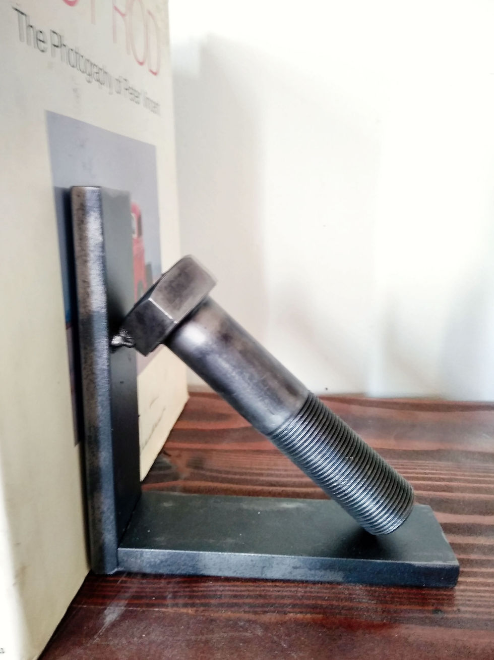 Thumbnail: "Bolted" bookends or shelf brackets