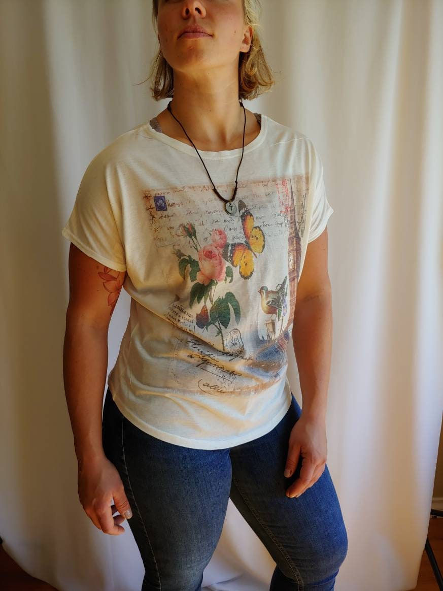 Postcards from Paris to London Big Ben 80s graphic t shirt dolman sleeves Parisi