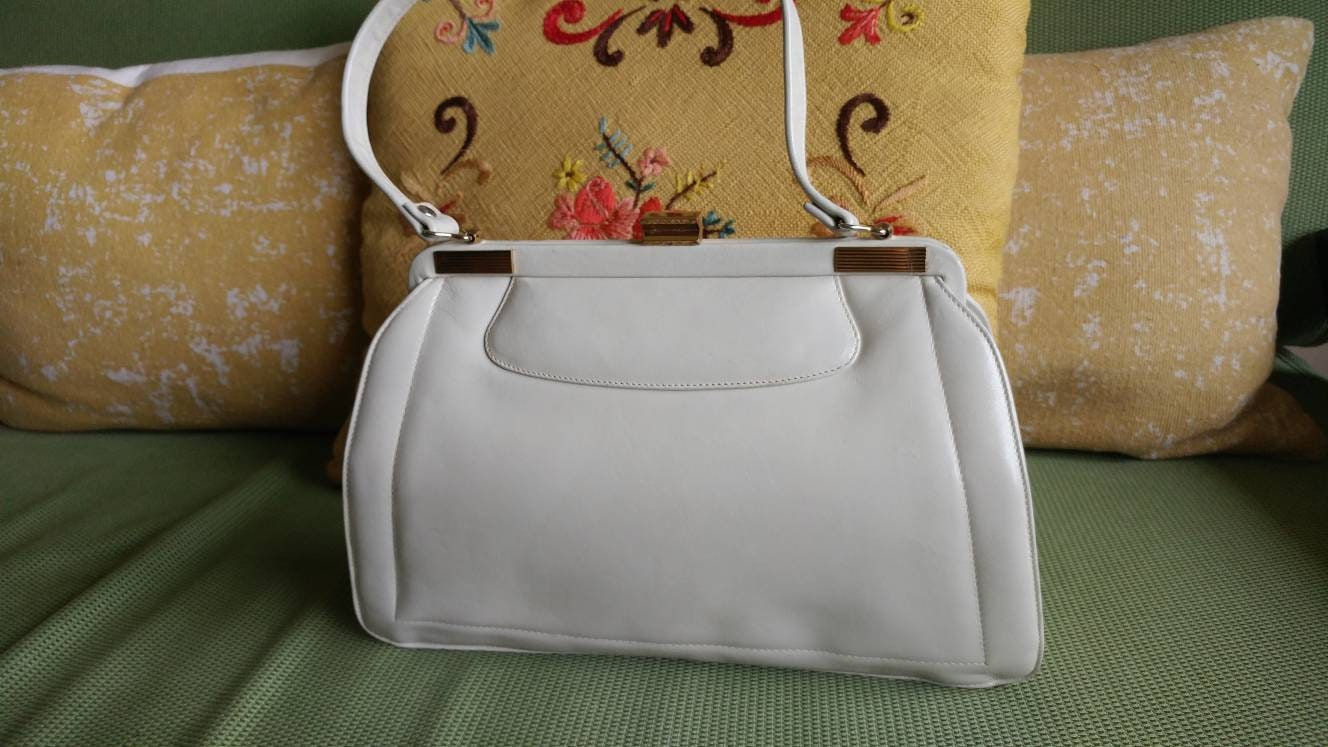 60s Purse, 60s Handbag, Cream Purse, Cream Leather 60s Mod Purse, Coret Top Hand
