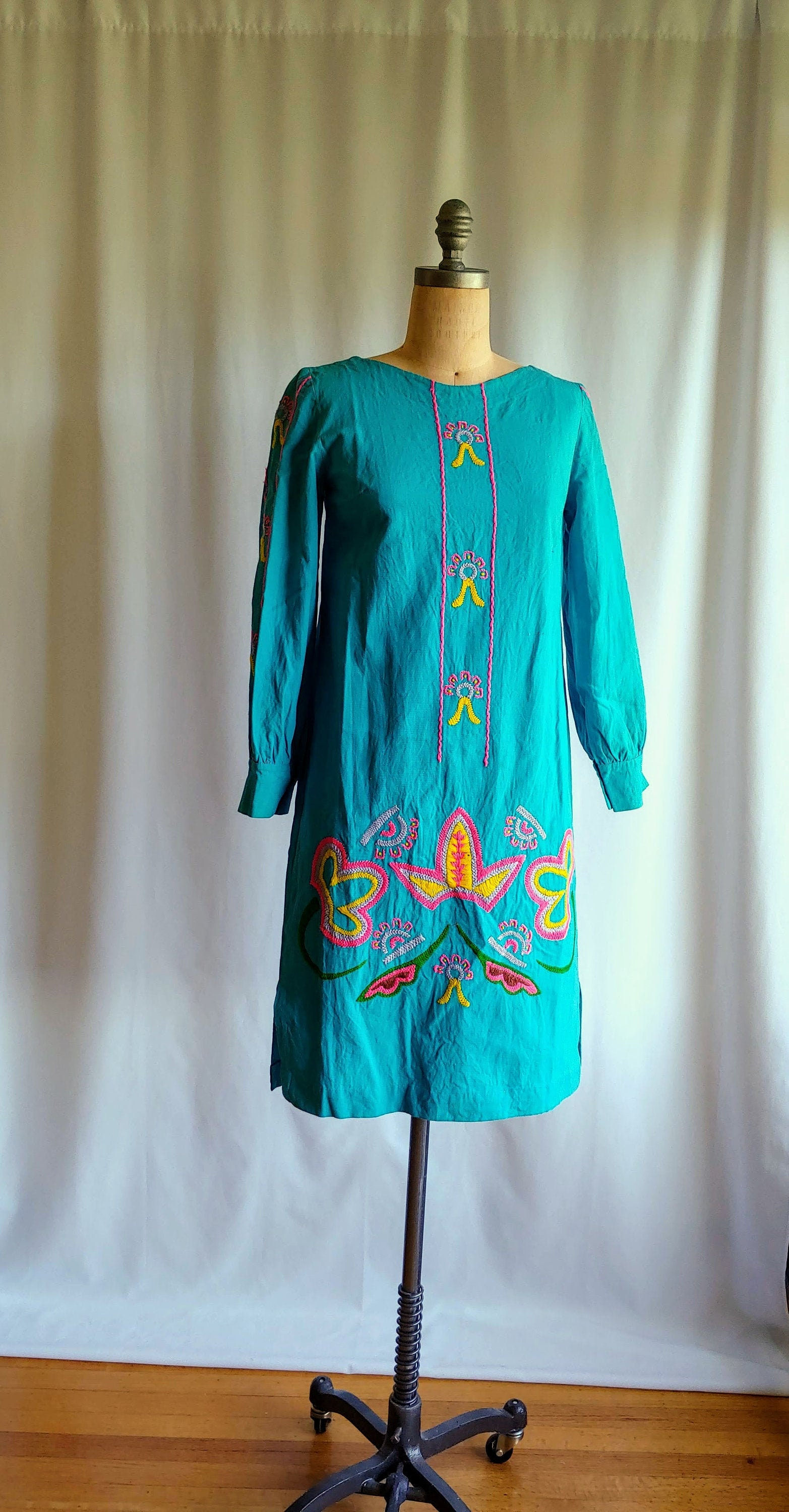60s neon handwoven Flax Shift Wool Embroidery Mexican Dress Bright Turquoise Loo