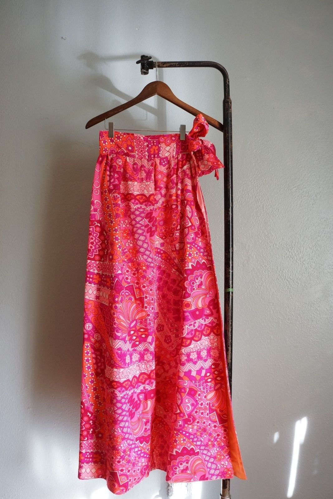 60s 70s Overskirt Mod Neon Emilio Pucci Psychedelic Hippie Maxi Wrap Skirt Op Ar