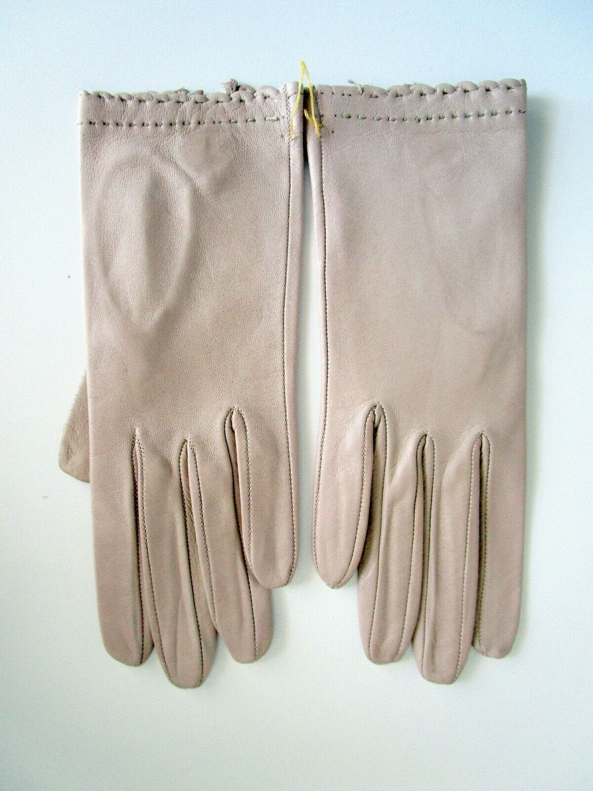 Vintage 50s Italian Kid leather Gloves, Tan Cream Leather Gloves,Macy's Gloves,