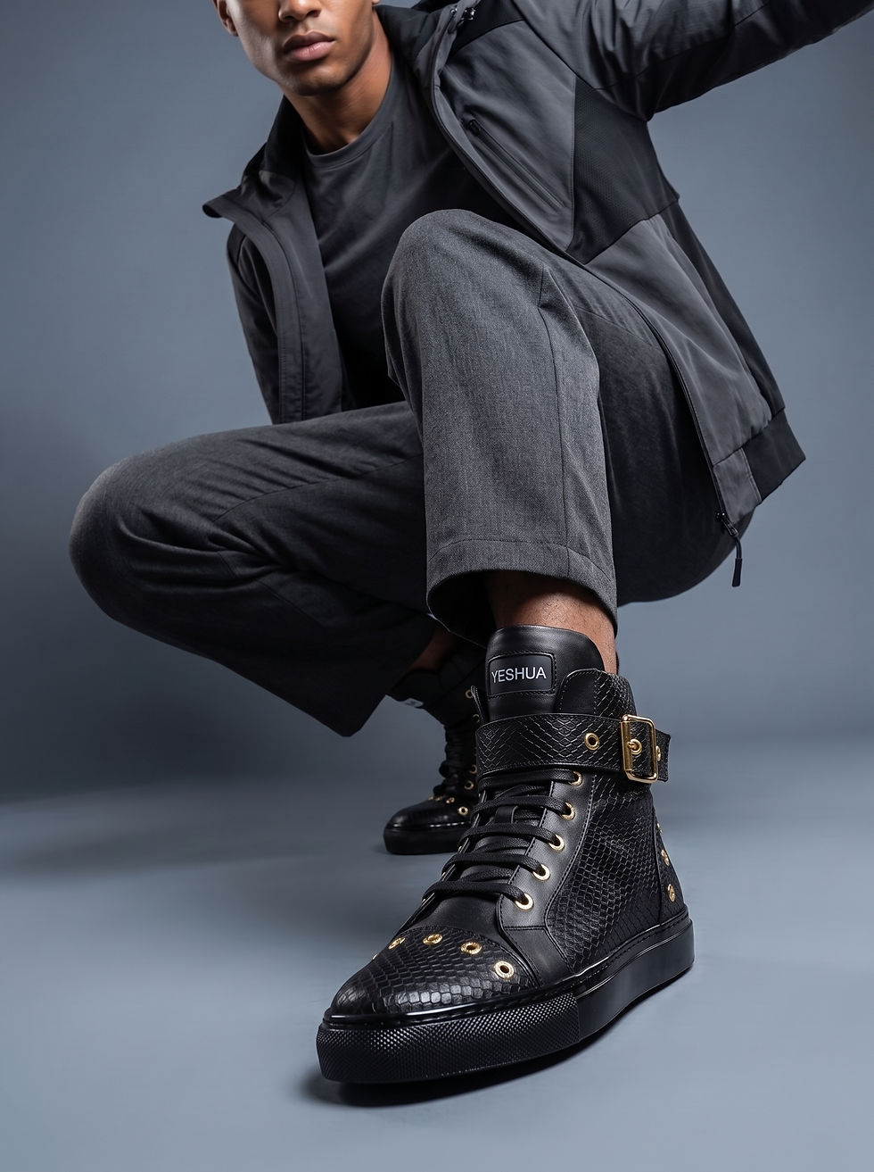 YESHUA Metal Belt High-Top
