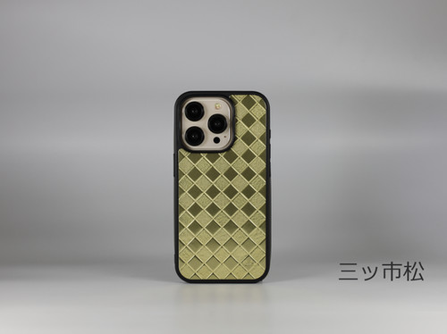 自分色に育つ金属製iPhone ケース (15 Pro/15 Pro Max) | 錺之