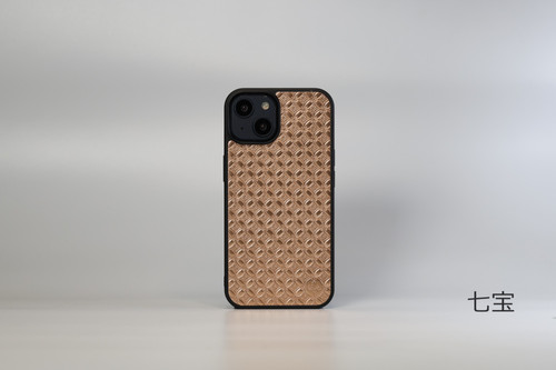 core iPhoneケース 重厚感と上品さを併せ持つ金属製iPhone ケース (14シリーズ)| 錺之