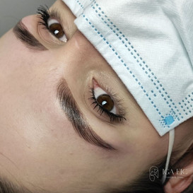 fbfdeea6a82b4e998091a73ab3abd4-iga-fic-makeup-and-brows-inspiration-42d864012035445084a032