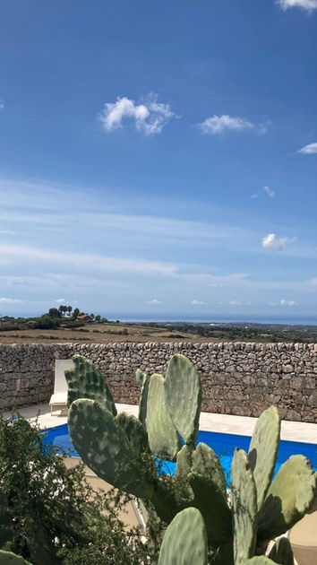Residenza Villa Quartarella | Holiday Home in  Modica, Val di Noto, Sicily