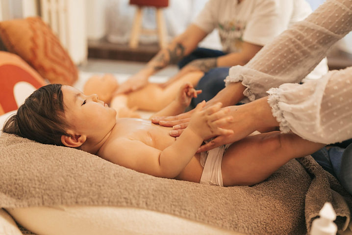 massage-bébé-bourg-en-bresse-ain.jpg