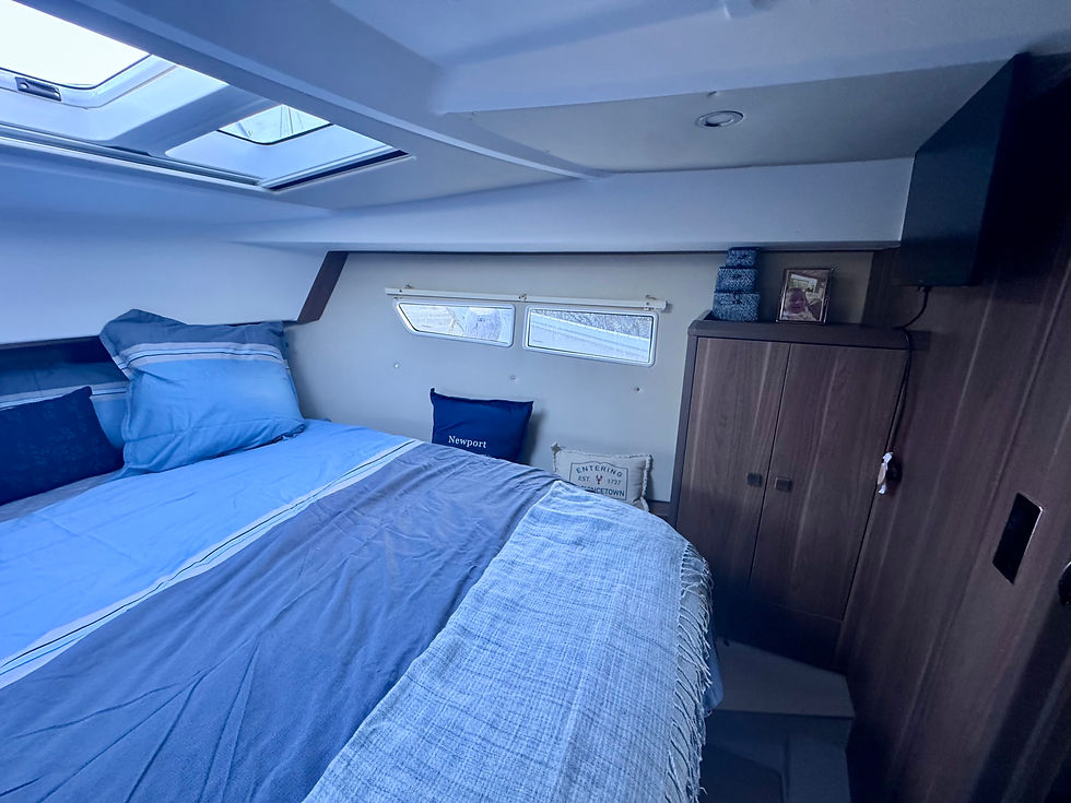 Thumbnail: Sealine C330 | 2016