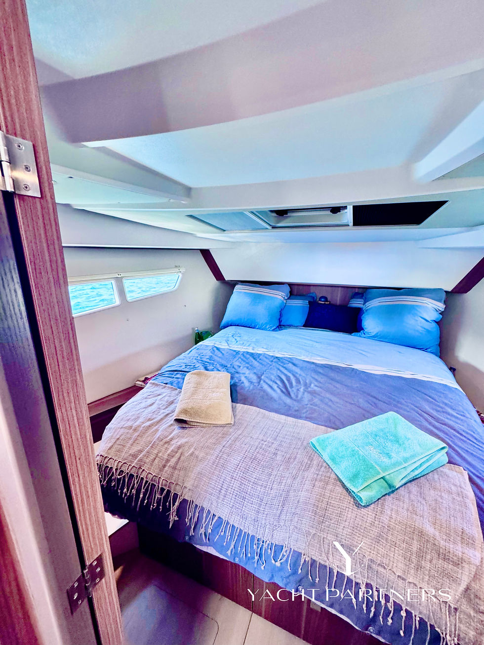 Thumbnail: Sealine C330 | 2016