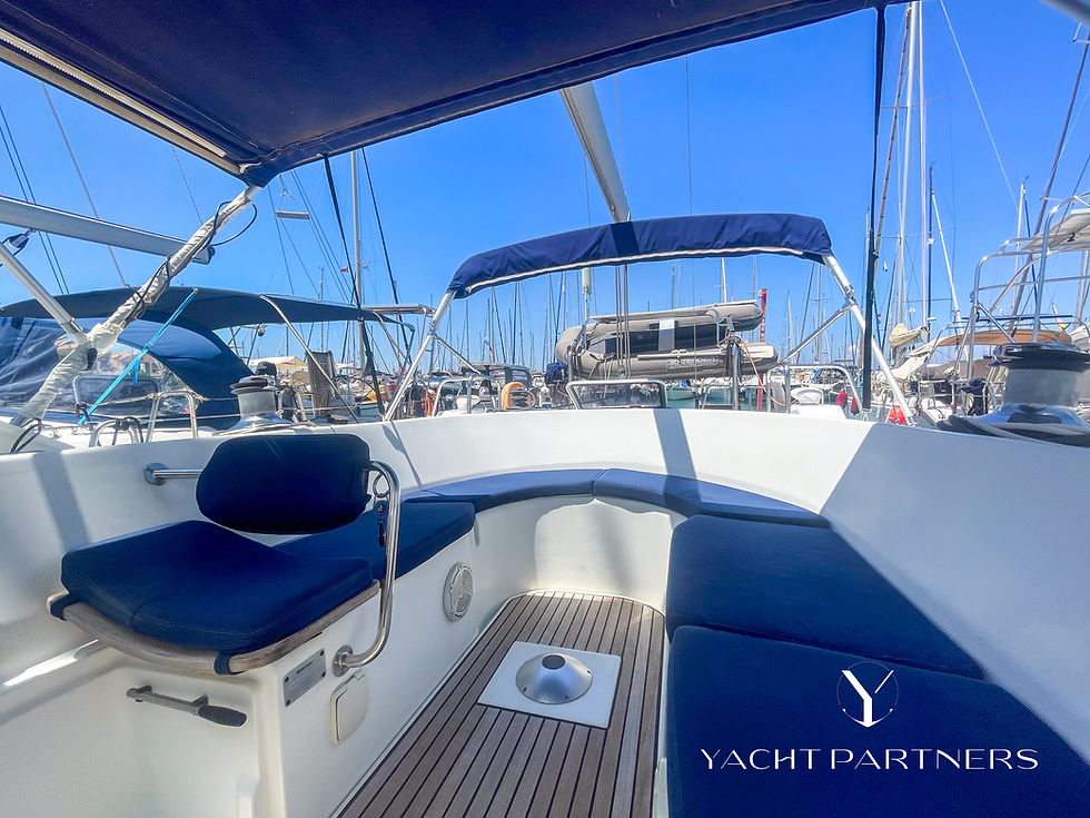 Thumbnail: Beneteau Oceanis 42CC | 2005