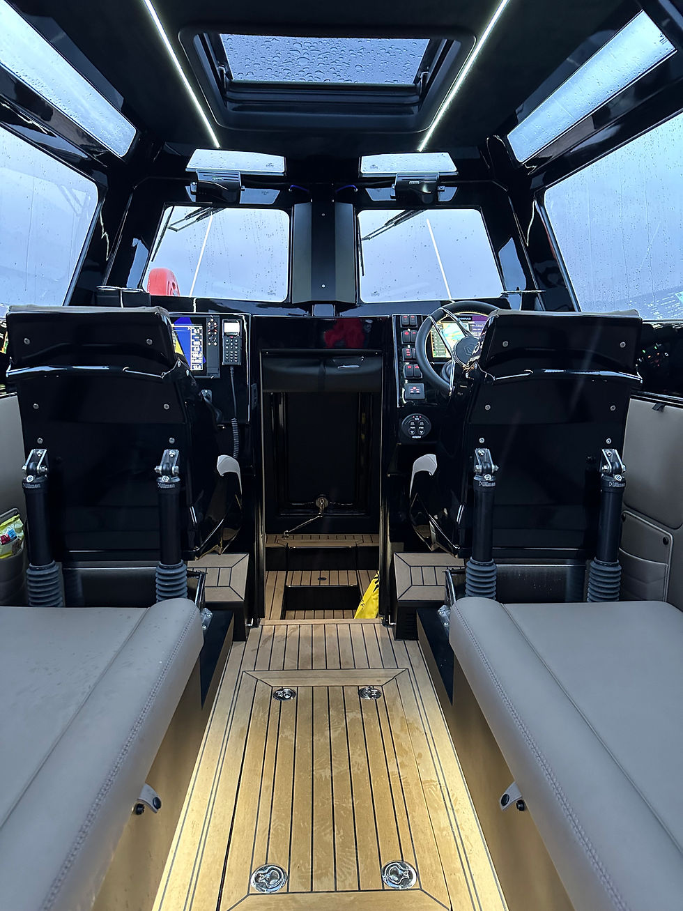 Thumbnail: Roughneck 1010 - CABIN for sale