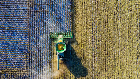 Farmland values in economic uncertainty