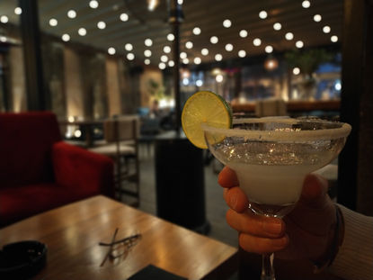 Padam Lounge Bar - Tirana