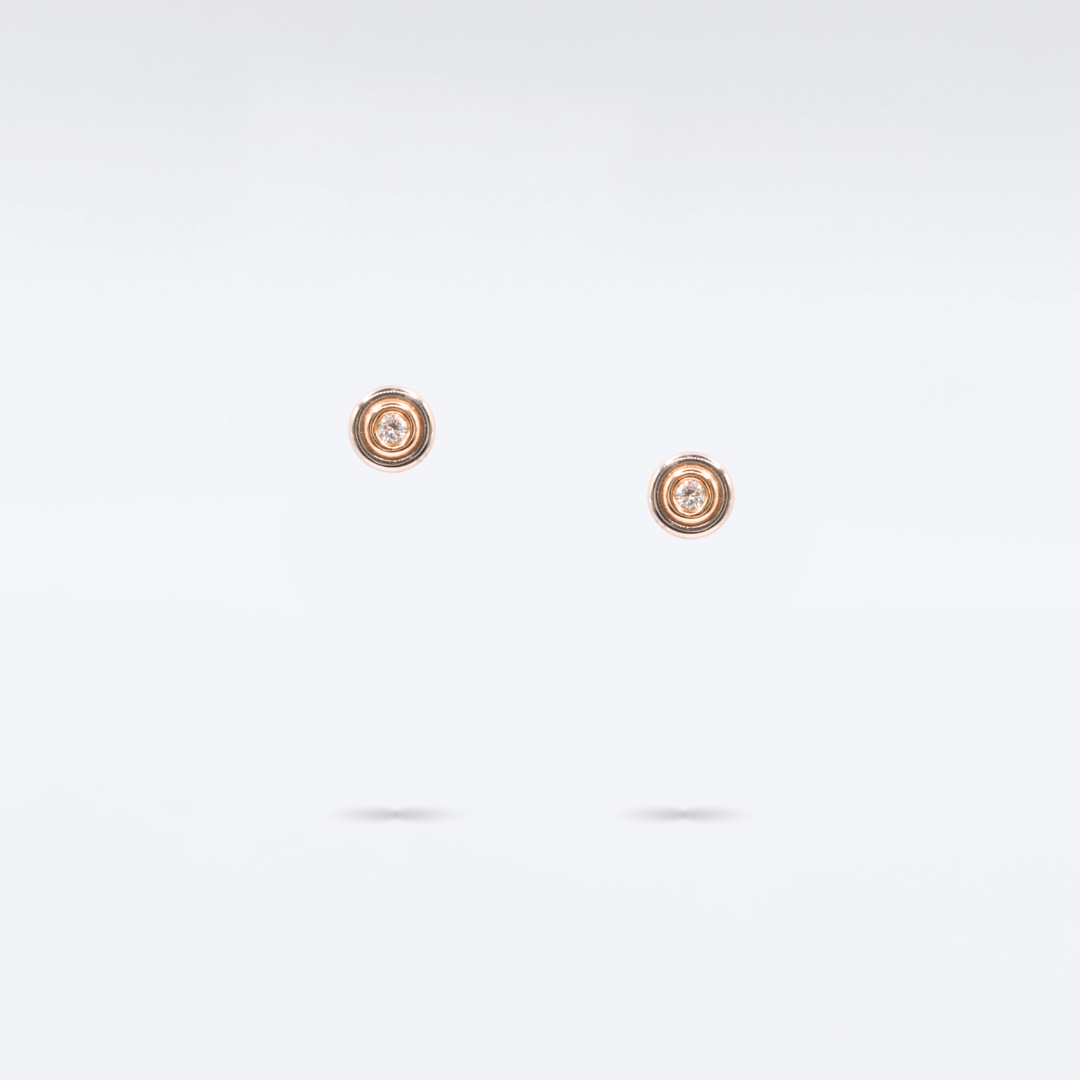 Ohrstecker mit Diamant