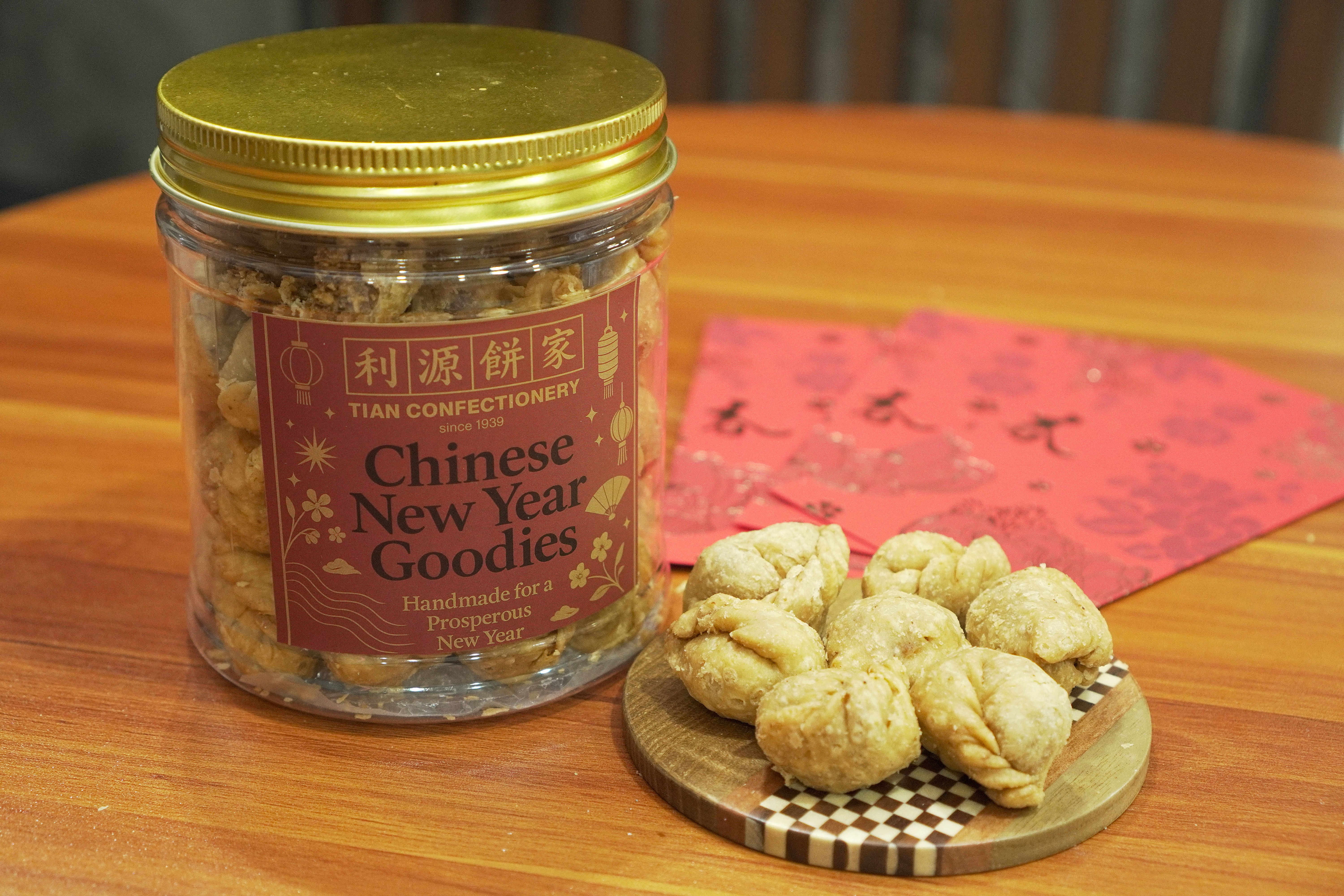 Peanut puffs (Kok Chai)