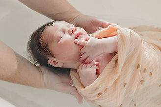 L'instant Naît Sens - Thérapeutique Thalasso bain bébé - Bain enveloppé - Lattes Montpelli