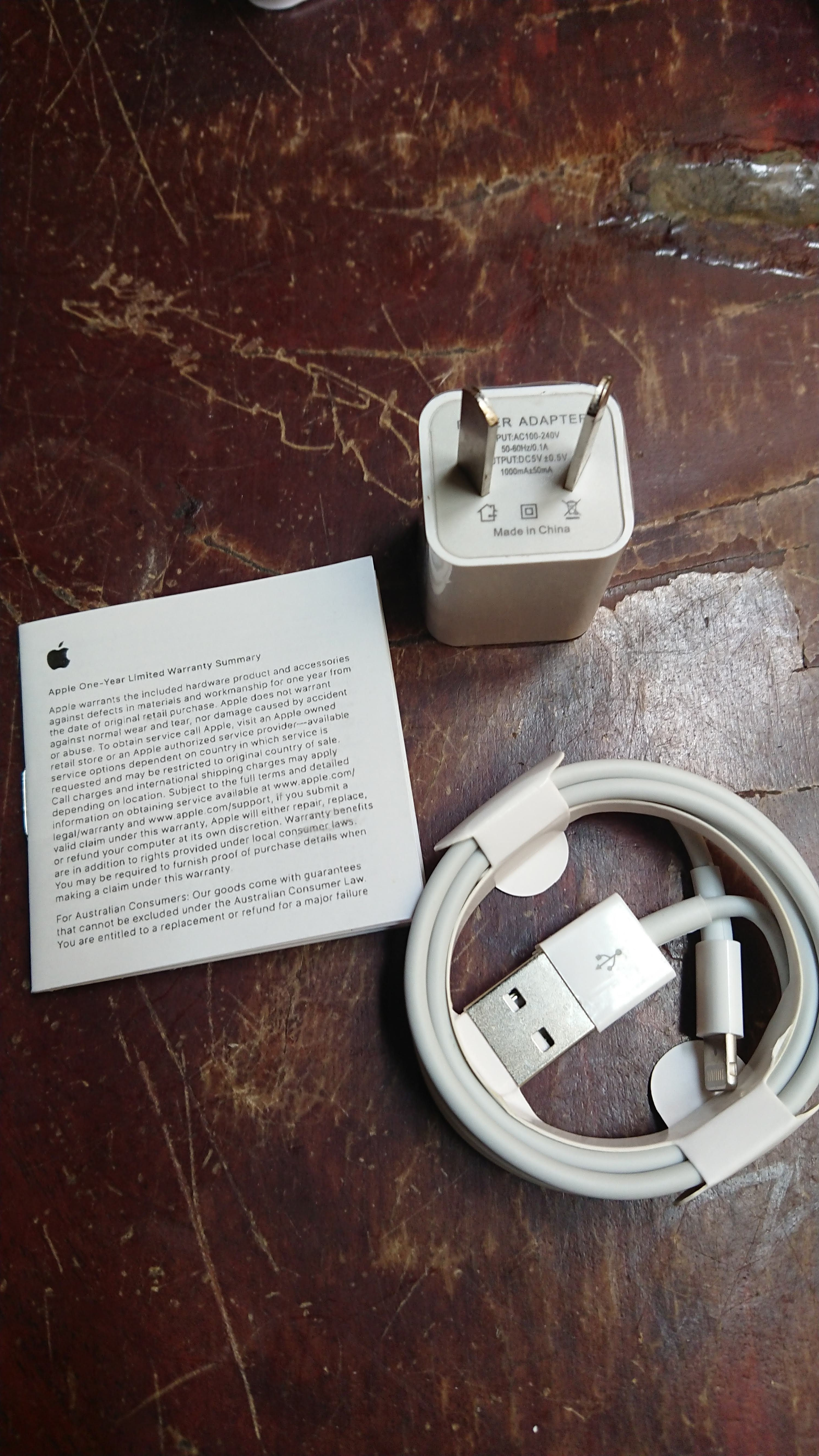 Cable y cabezal para iphone muy buena calidad color blanco