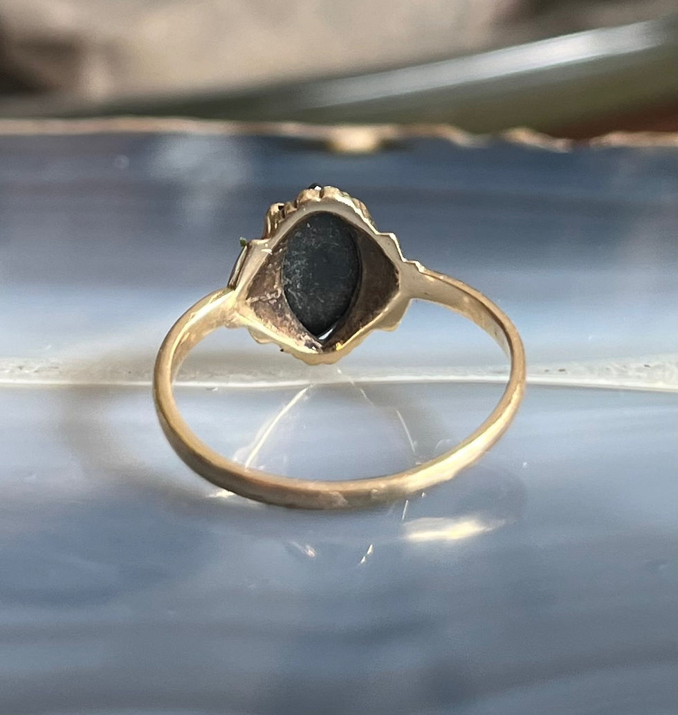Thumbnail: Vintage 10K Gold Dainty Marquise Black Alaskan Diamond Hematite Ladies Ring