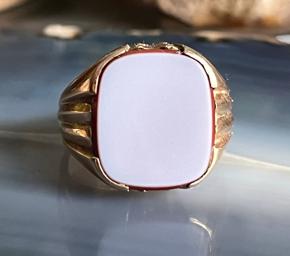 Thumbnail: Vintage Mens 10K Yellow Gold Sardonyx Signet Ring