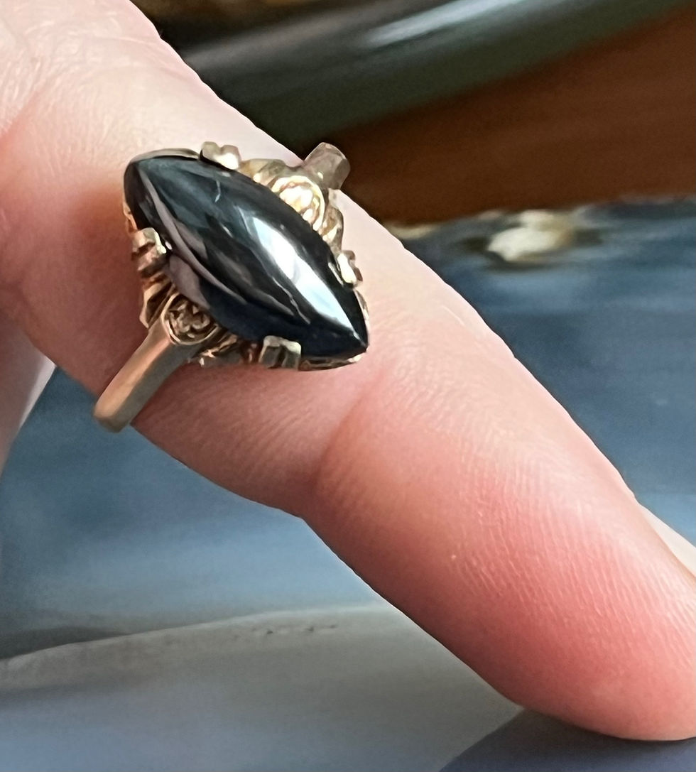 Thumbnail: Vintage 10K Gold Cabochon Navette Black Alaskan Diamond Ring